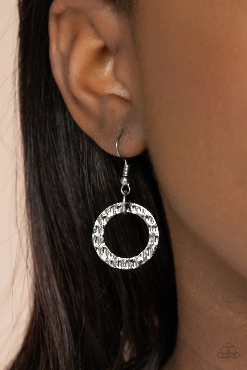 Paparazzi Mechanically Metro - Black