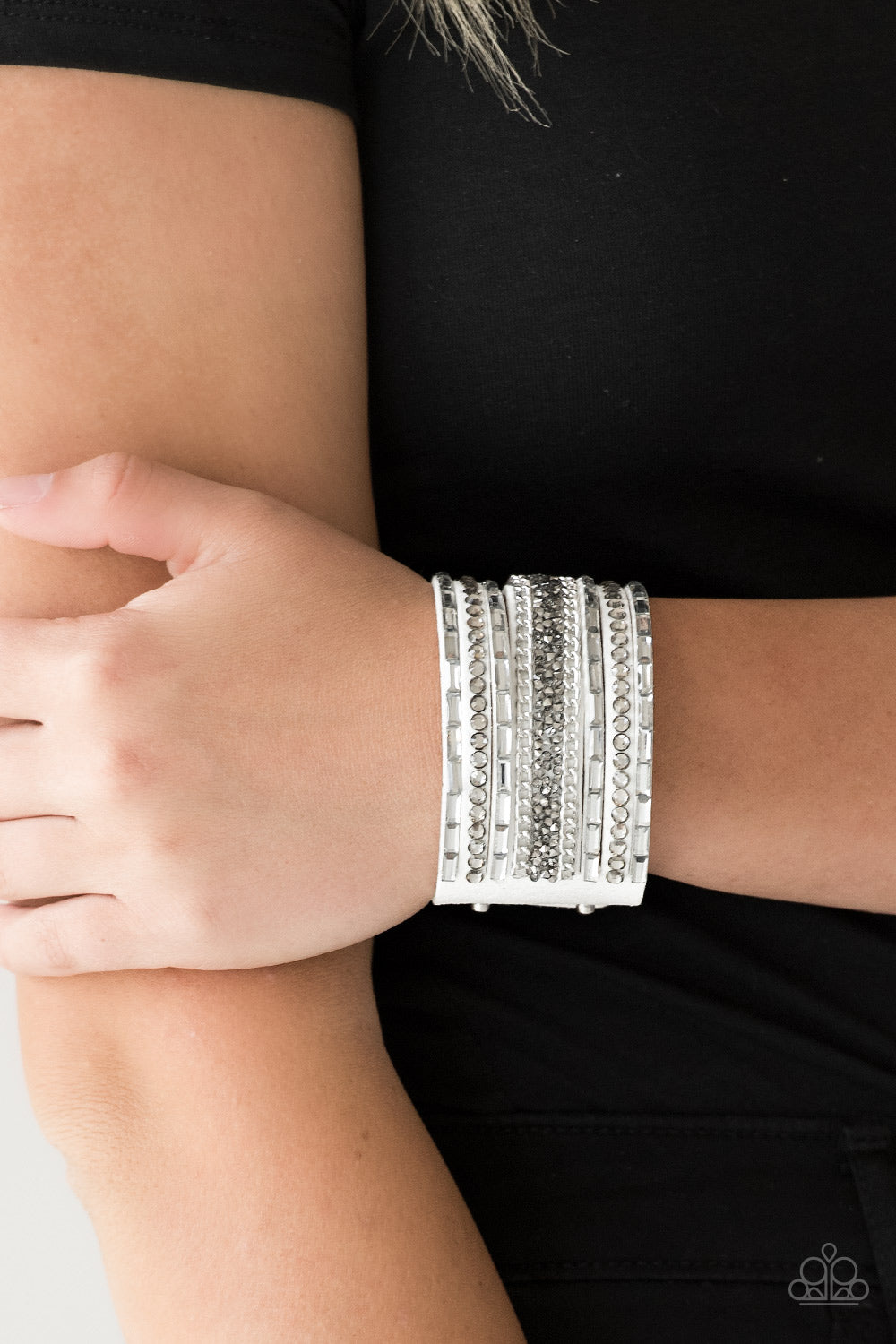 Paparazzi Rhinestone Rumble - Black