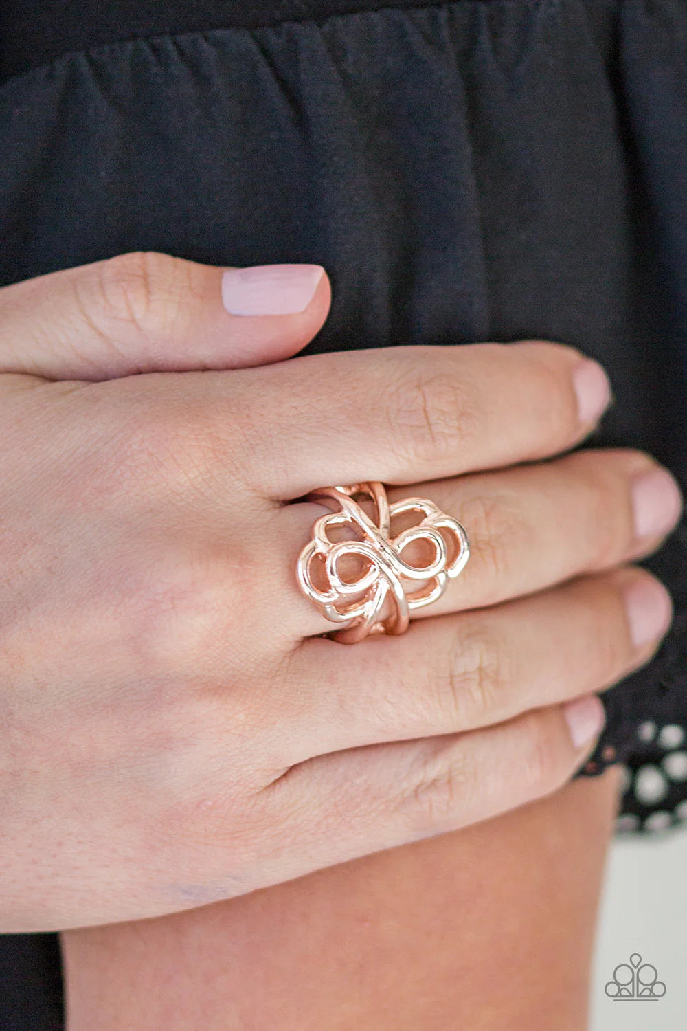 Paparazzi Ever Entwined- Gold