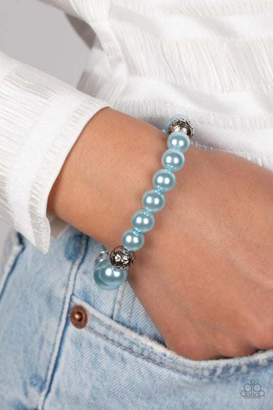 Paparazzi Royal Reward- Blue