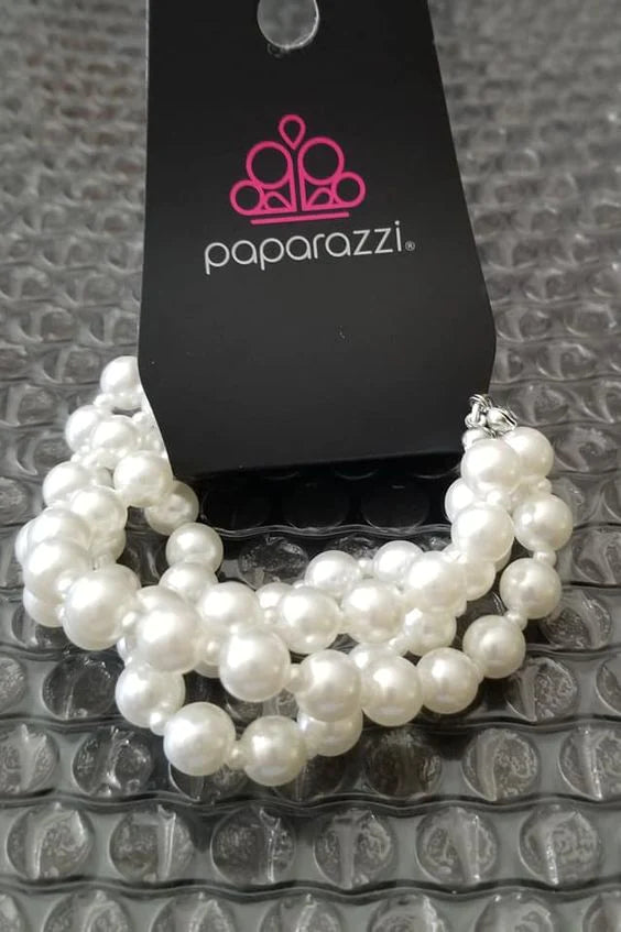Paparazzi Work The BALLROOM - White
