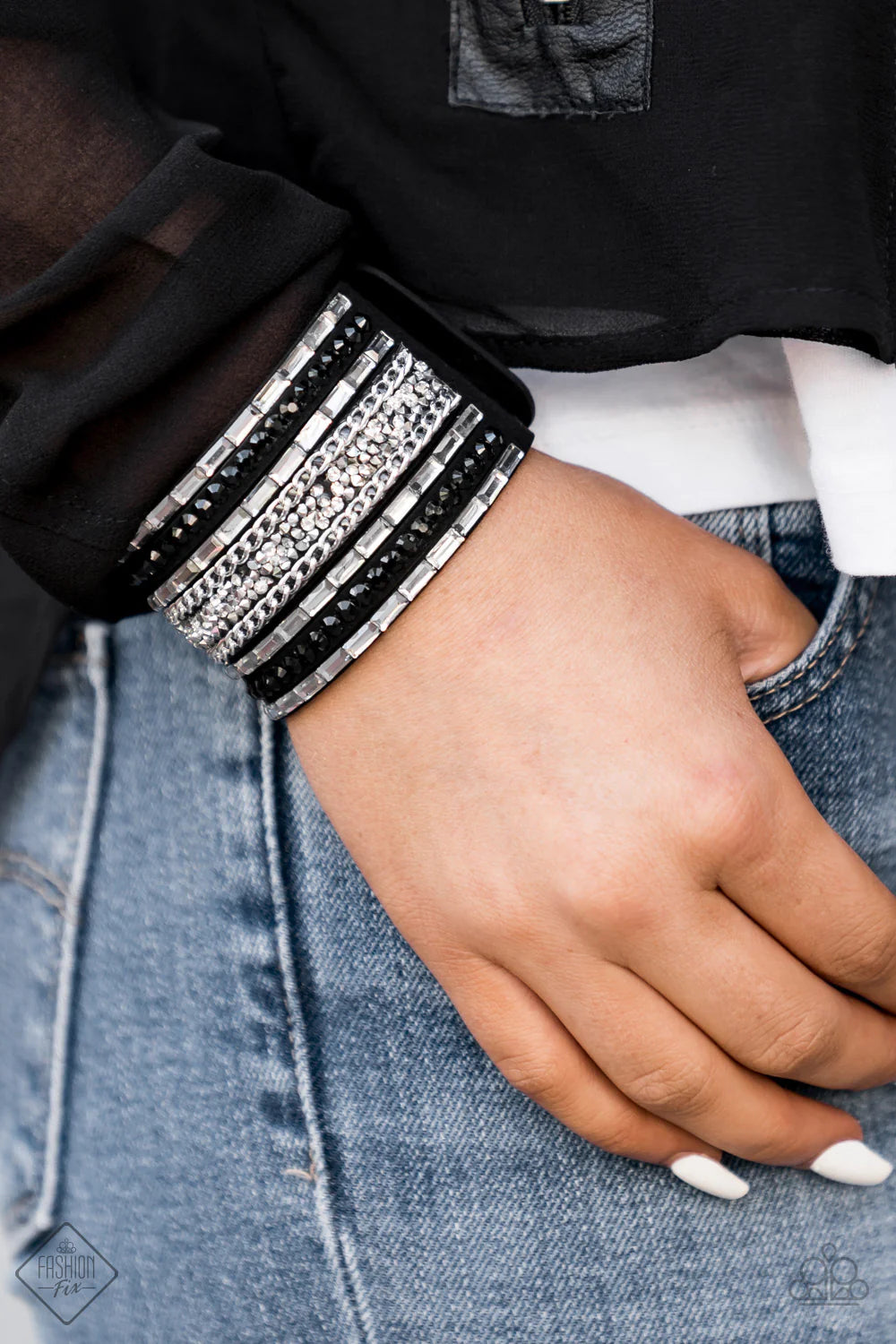 Paparazzi Rhinestone Rumble - Black