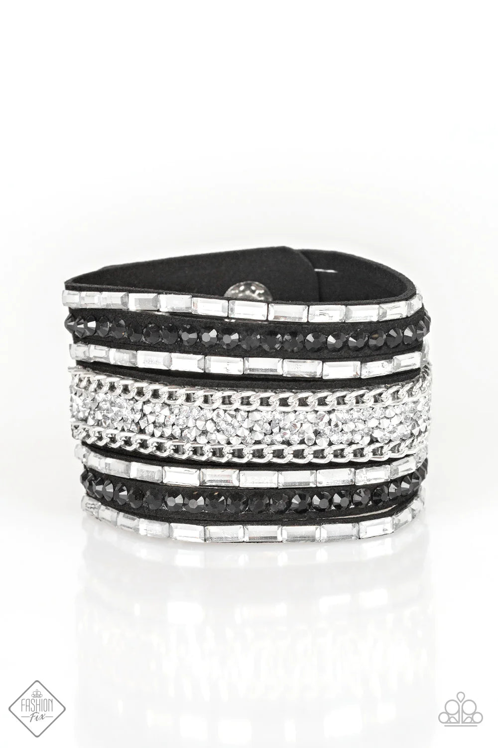Paparazzi Rhinestone Rumble - Black