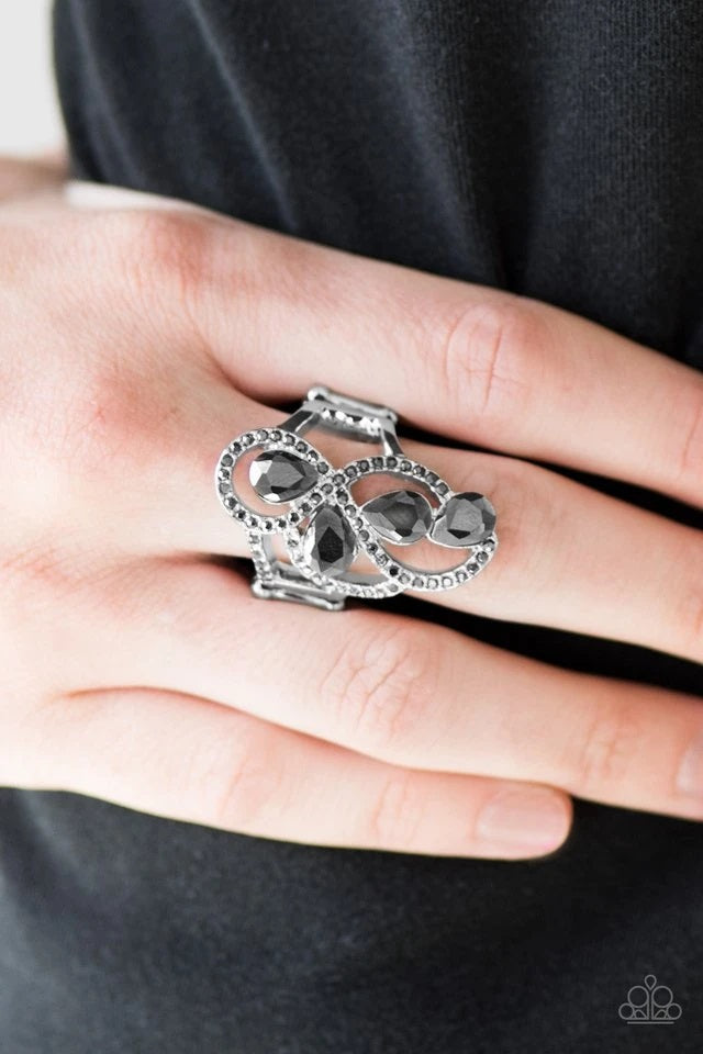 Paparazzi Wall Street Princess - Silver