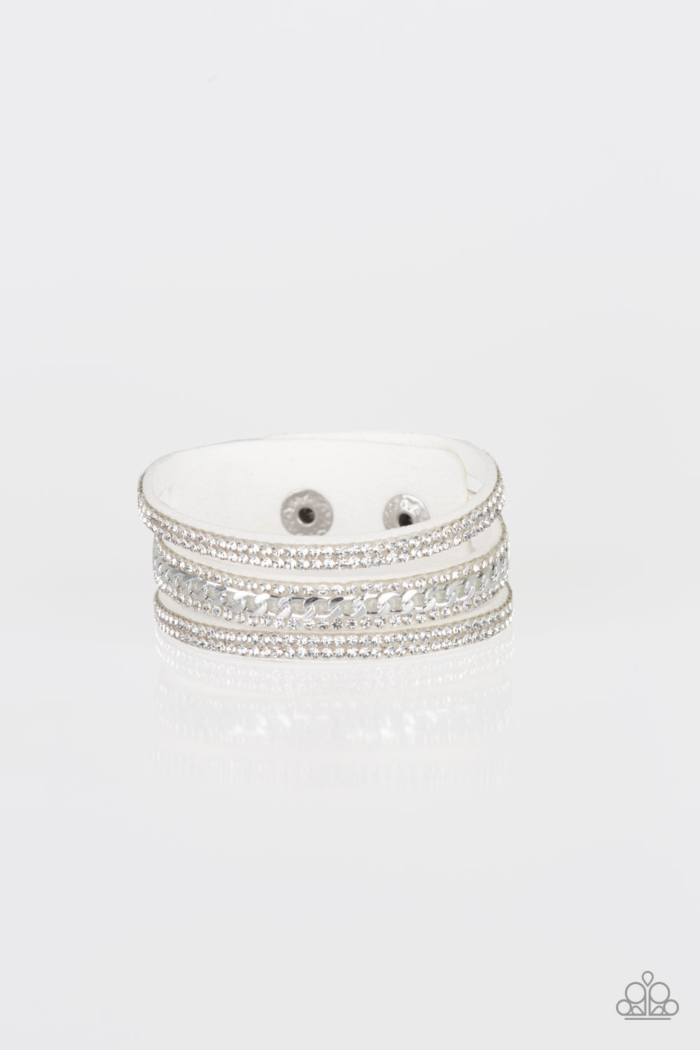Paparazzi Rollin In Rhinestones - Black