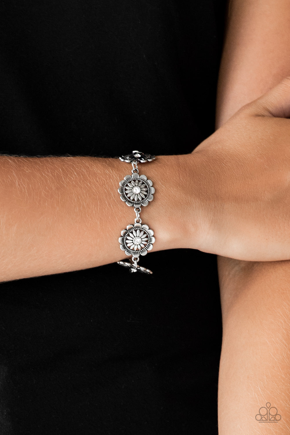 Paparazzi Funky Flower Child - Multi