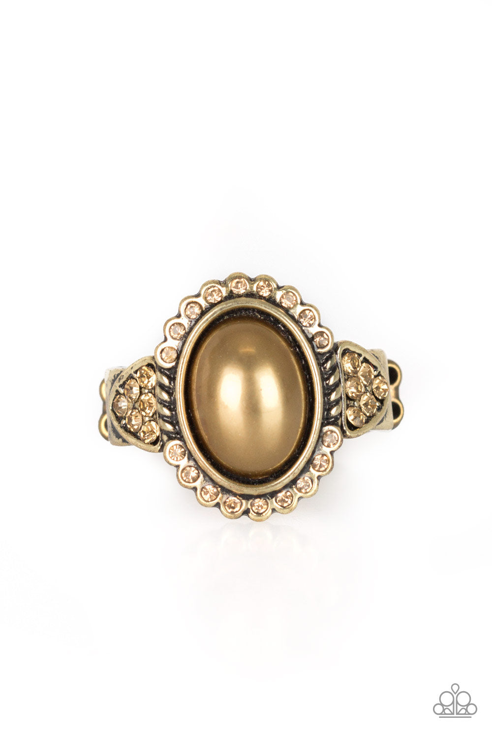 Paparazzi Pearl Party - Brass