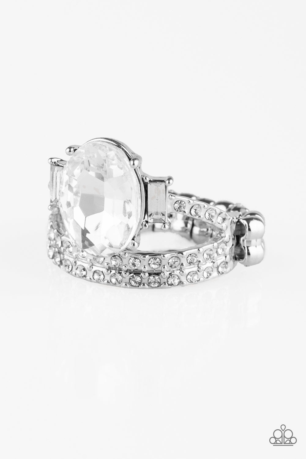 Paparazzi Bling Queen- Gold