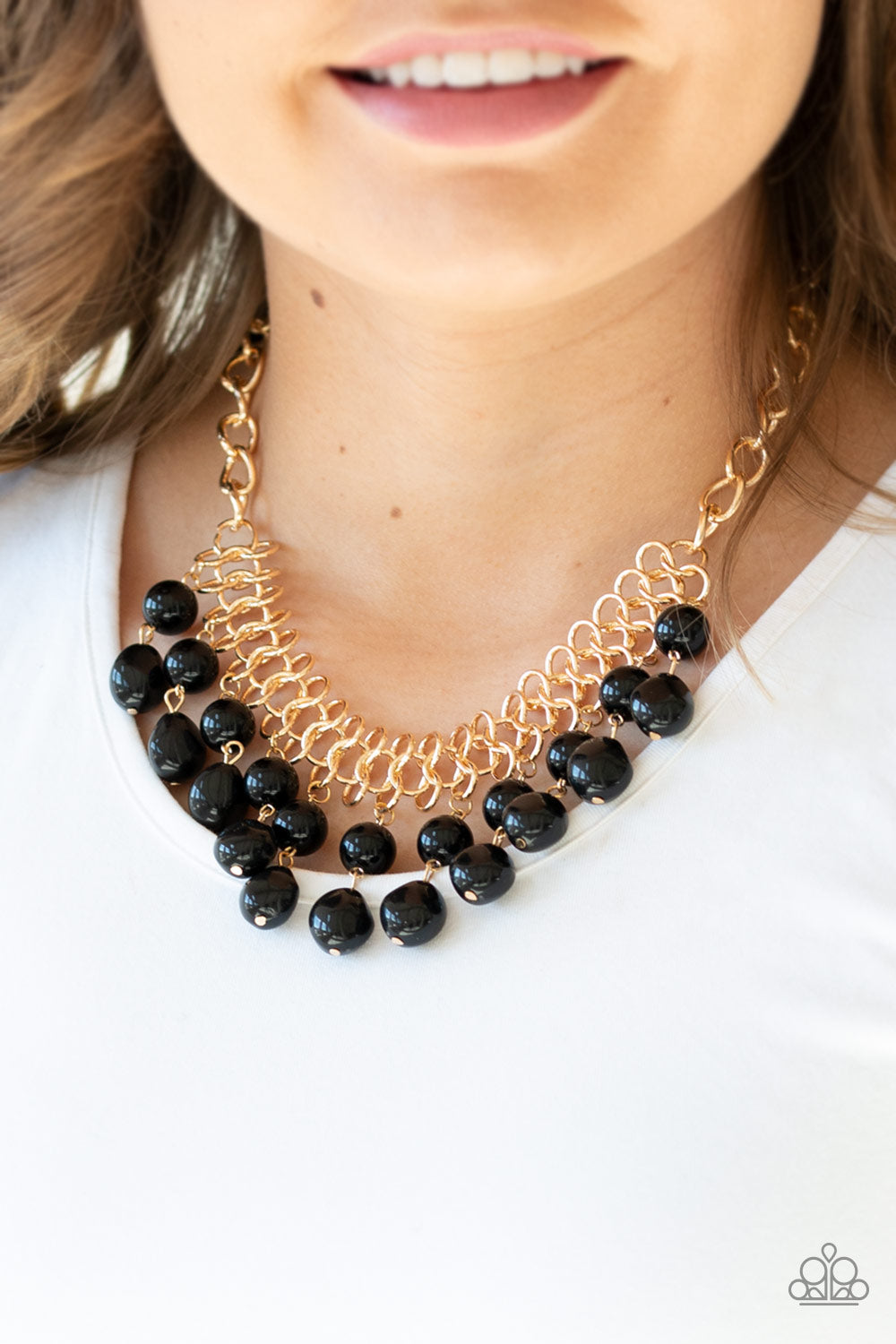 Paparazzi 5th Avenue Fleek - Black