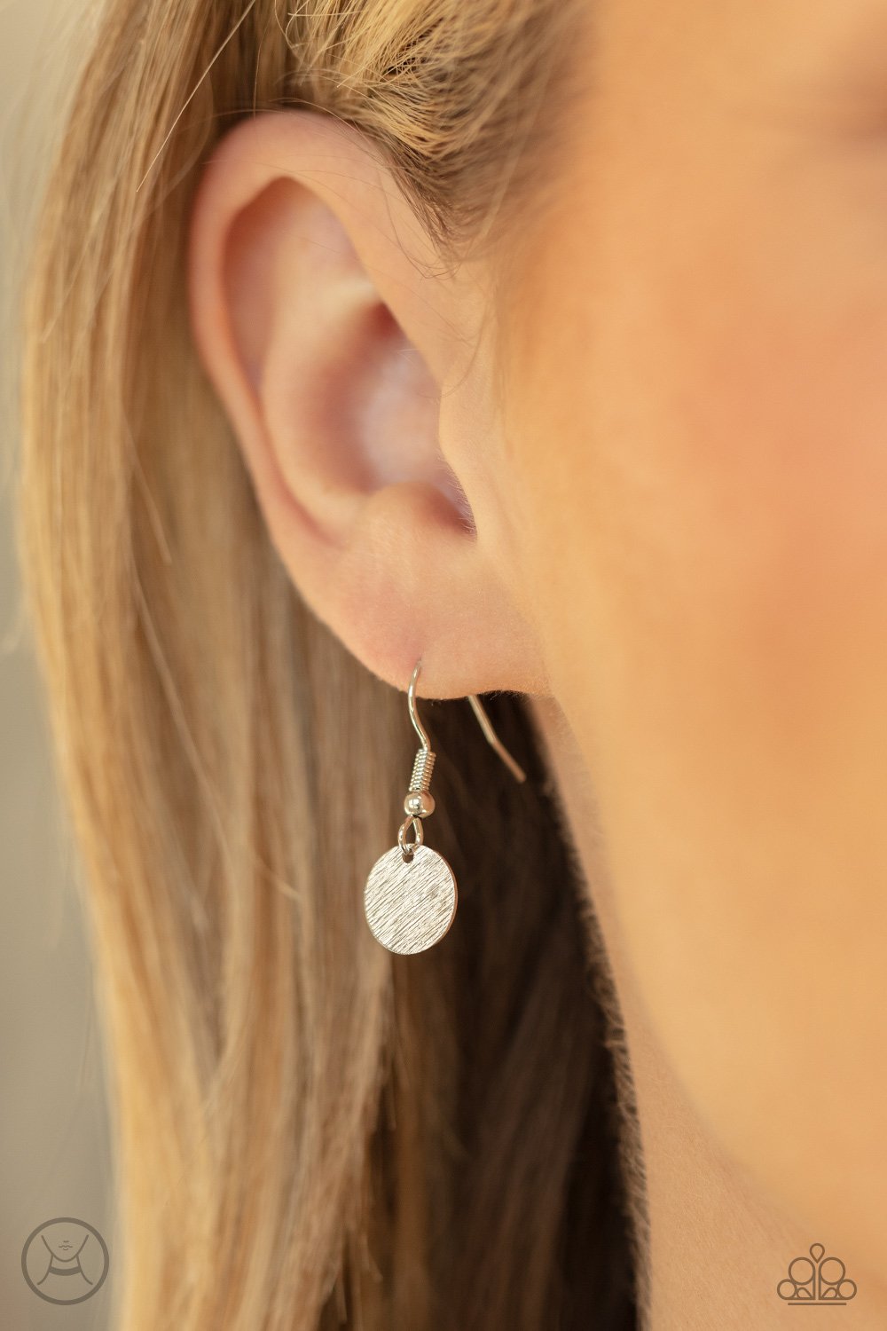 Paparazzi Don't Get Bent Out Of Shape - Gold