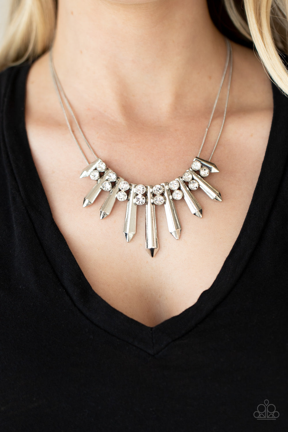 Paparazzi Dangerous Dazzle - Black