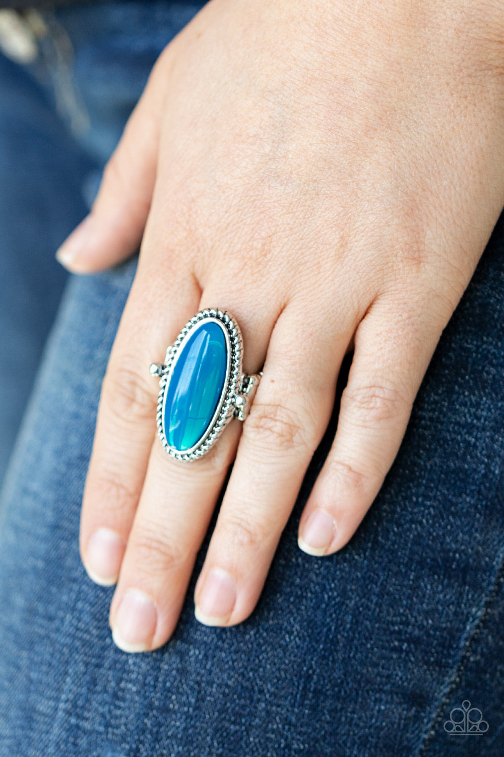 Paparazzi Oval Oasis - Blue