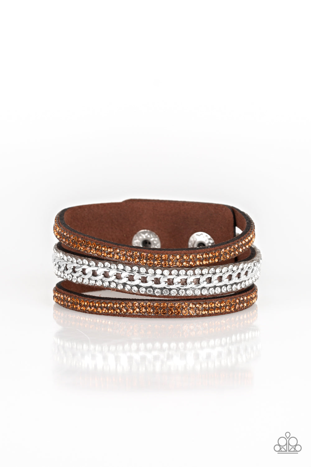 Paparazzi Rollin In Rhinestones - Black