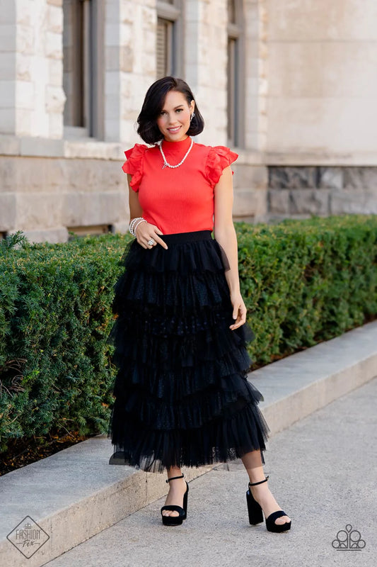 Paparazzi Classy Cadenza - White