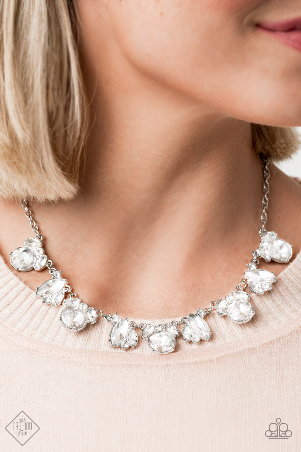 Paparazzi BLING to Attention - White Set