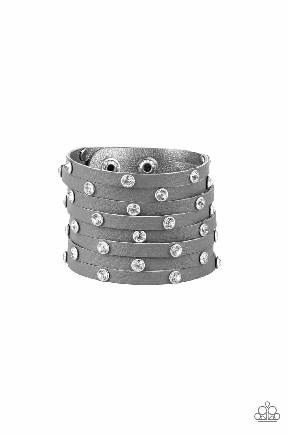 Paparazzi Sass Squad - Black